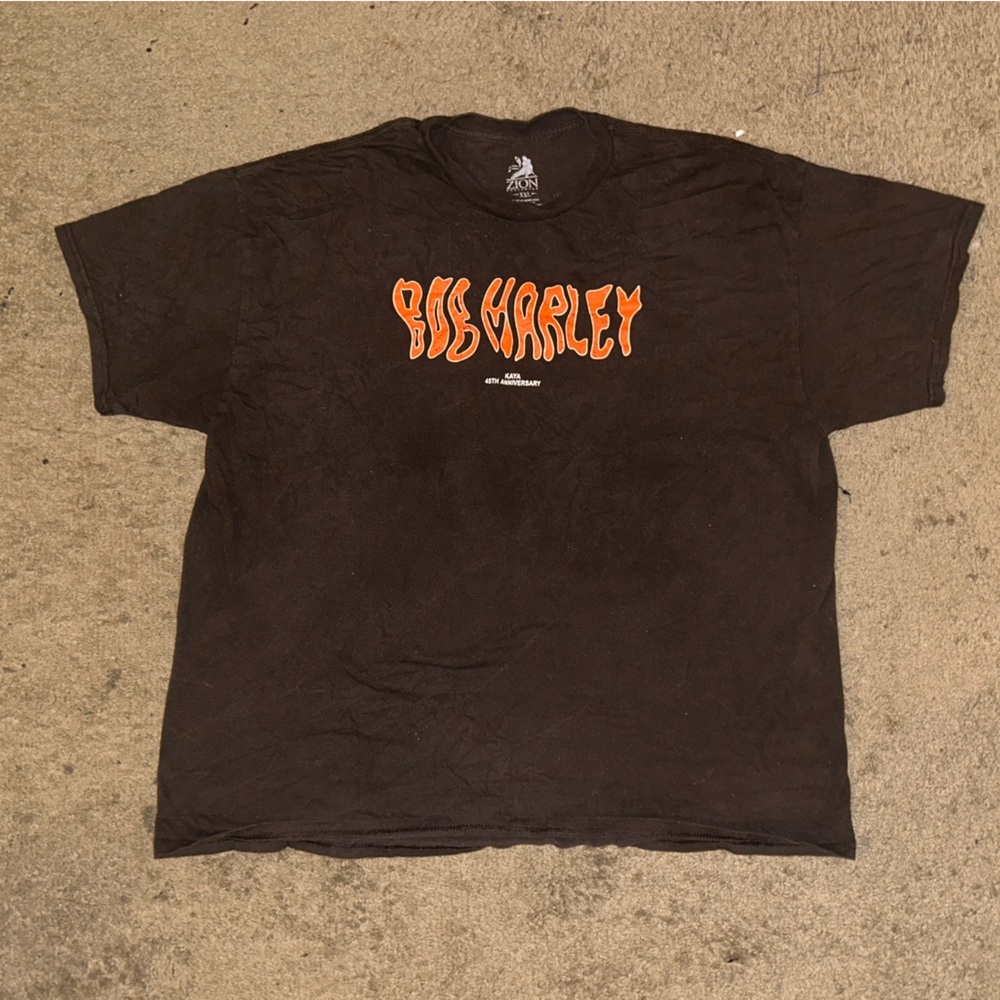 Zion Rootswear Black Graphic T-Shirt with Orange Print size XXL